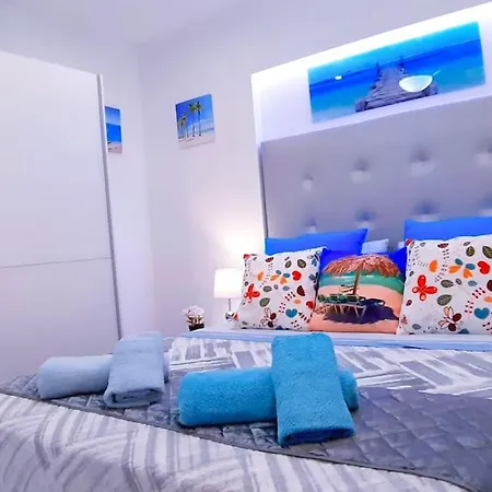 Playa Del Duque - Luxury - 2 Bedrooms 2 Baths