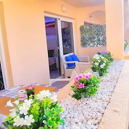 Lägenhet Playa Del Duque - Luxury - 2 Bedrooms 2 Baths