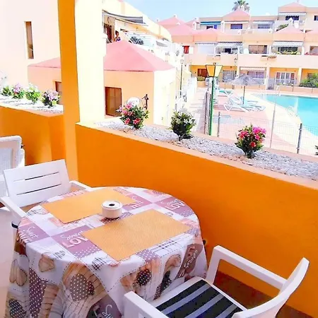 Lägenhet Playa Del Duque - Luxury - 2 Bedrooms 2 Baths *