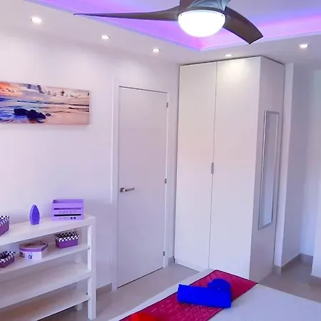 Apartamento Playa Del Duque - Luxury - 2 Bedrooms 2 Baths *