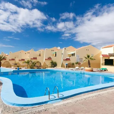 Playa Del Duque - Luxury - 2 Bedrooms 2 Baths Lägenhet *